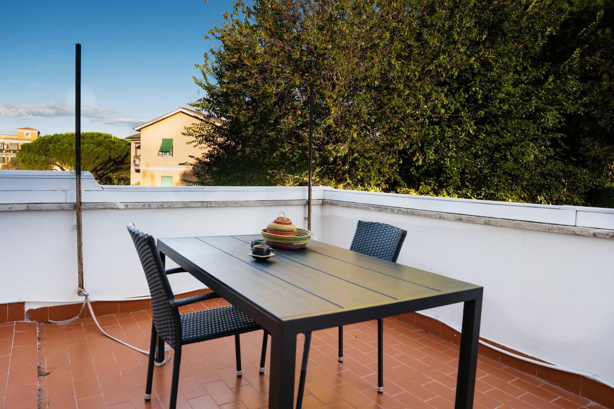 Rooftop Quadraro Apartment *